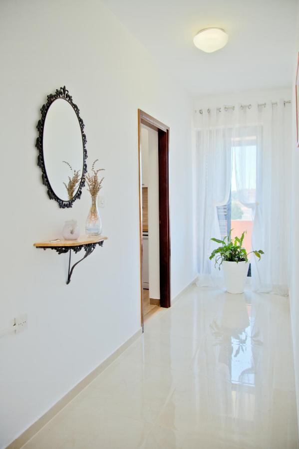 Apartment Karolina - Green Oasis Pola Esterno foto